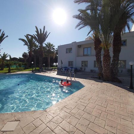 Argaka Palm Tree Apts المظهر الخارجي الصورة